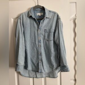 Aritzia XXS Denim Forum The '80s Comfy Denim Shirt